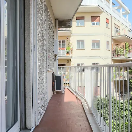 Silenziosa Oasi Moderna Appio Latino * Roma