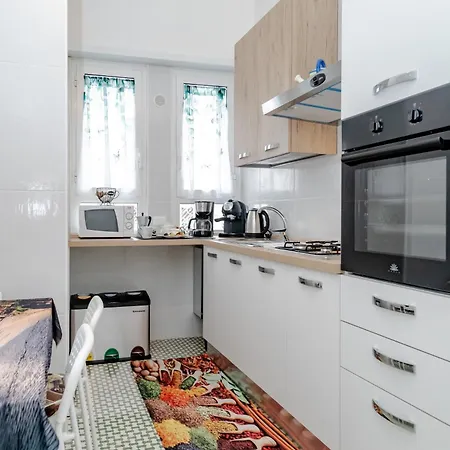 Silenziosa Oasi Moderna Appio Latino Apartment