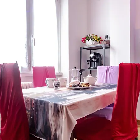 Silenziosa Oasi Moderna Appio Latino Appartement